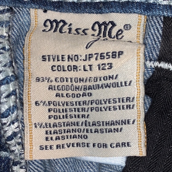 MISS ME BRAND NEW & BEAUTIFUL SIZE 24 CUFFED CAPRI JEANS - Picture 7 of 8